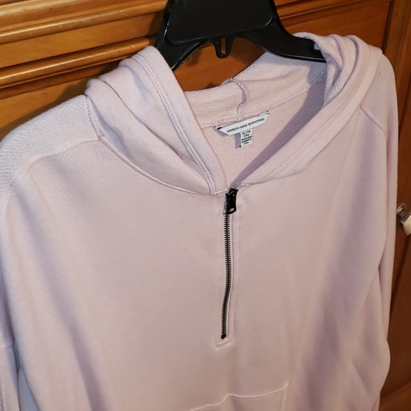 Like New American Eagle Hooded Sweater Size XL - Picture 3 of 7